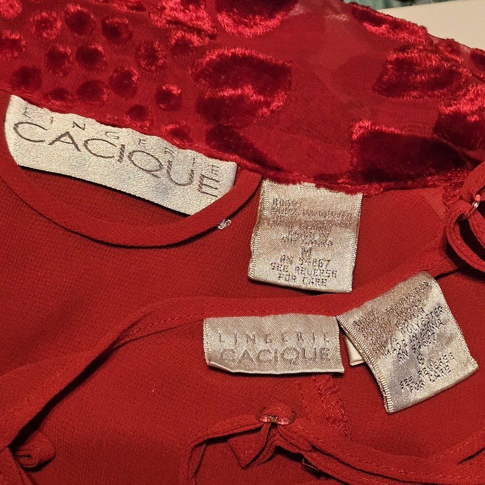 Cacique Red Lace Robe And Babydoll Intimates - Picture 5 of 5